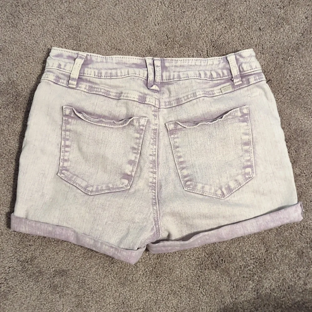 1822 DENIM Annabeth High Rise Roll Short - Picture 2 of 3